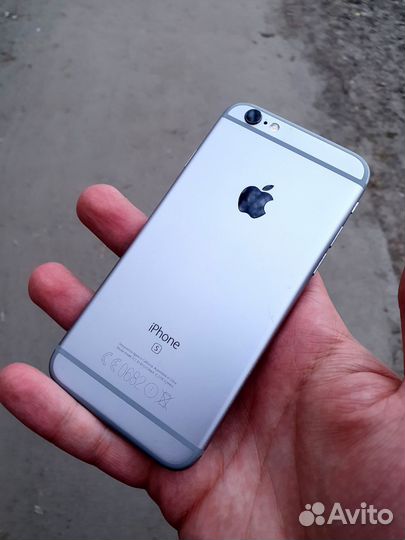 iPhone 6S, 64 ГБ