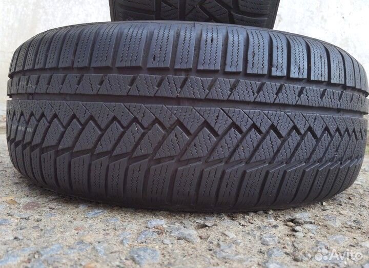 Continental WinterContact TS 850 P SUV 225/55 R18 102V