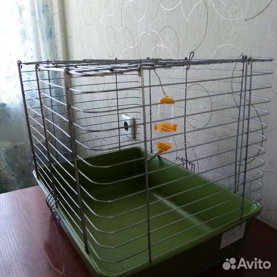 Клетка и поилка для грызунов