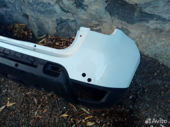 Renault Duster с 2015 - Задний бампер Б/У