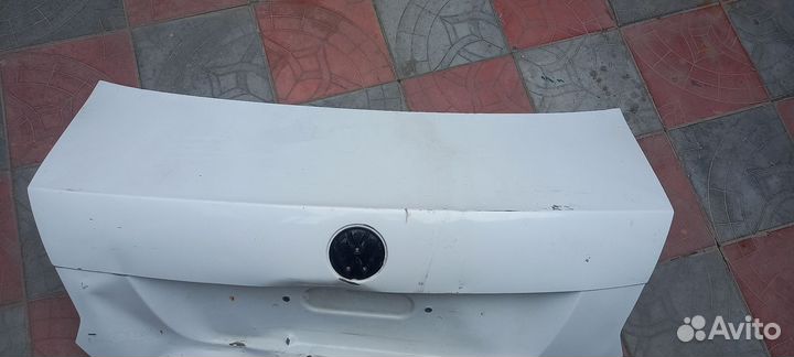 Крышка багажника Фольксваген polo