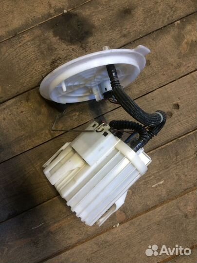 Насос топливный, бензонасос Opel Zafira B