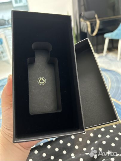 Коробка от парфюма