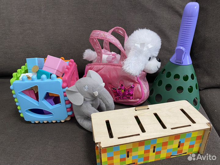 Развивающие игрушки пакетом