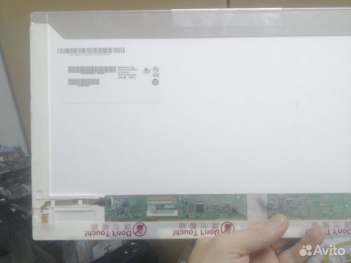 Матрица 15.6 40пин