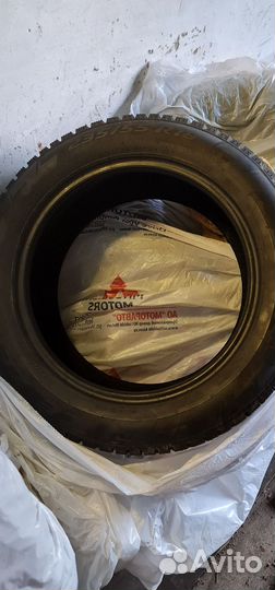 Pirelli Ice Zero 235/55 R18