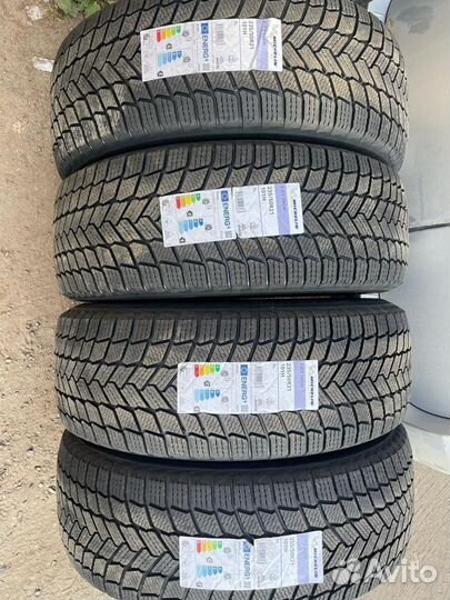 Michelin X-Ice Snow 235/50 R21 101H