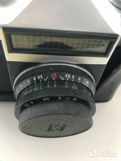 Зенит-Е зеркальный фотоаппарат