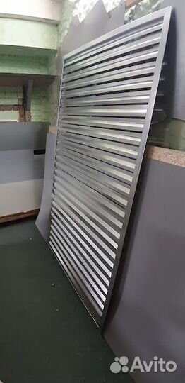 Вентиляционные решетки на контейнеры