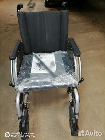 Коляска инвалидная