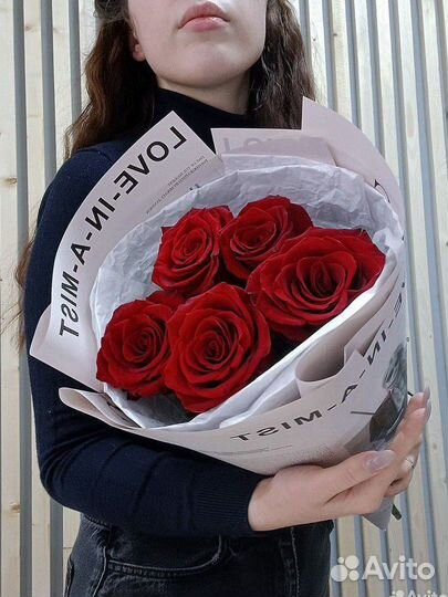 Букет из красных роз