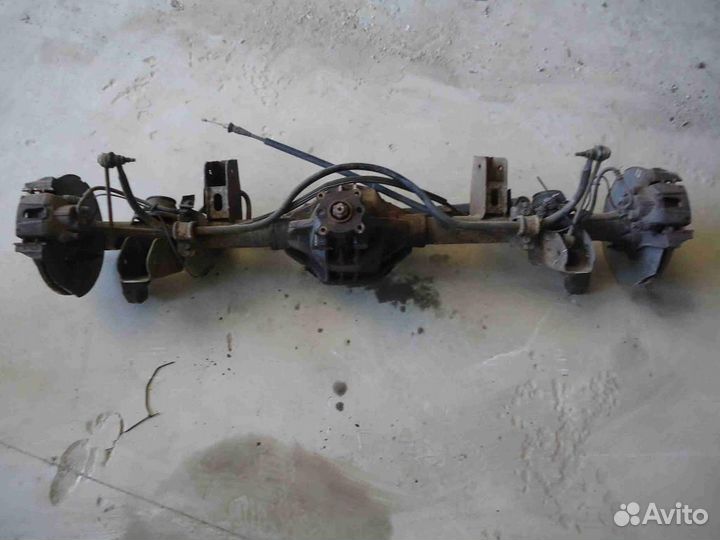 Мост задний Jeep Commander