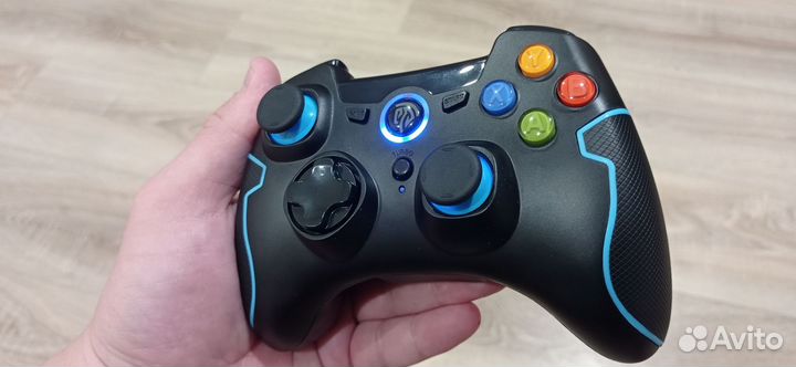 Геймпад easysmx ESM 9013 новый