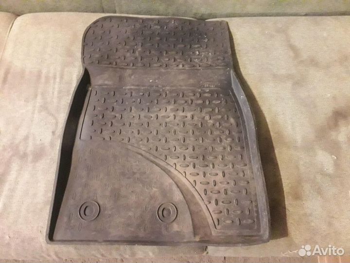 Коврик для toyota land cruiser 200