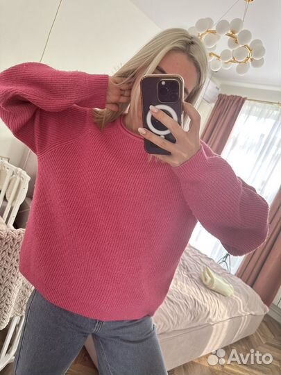 Свитер женский