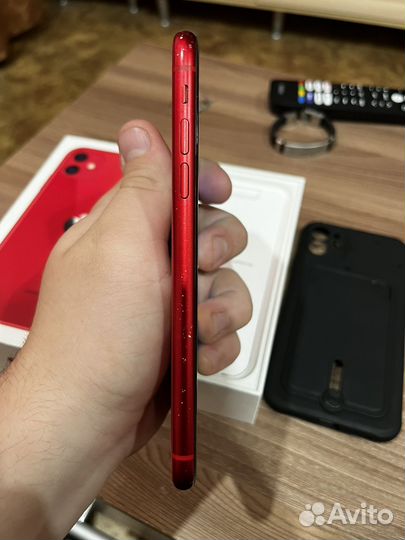 iPhone 11 64gb красный