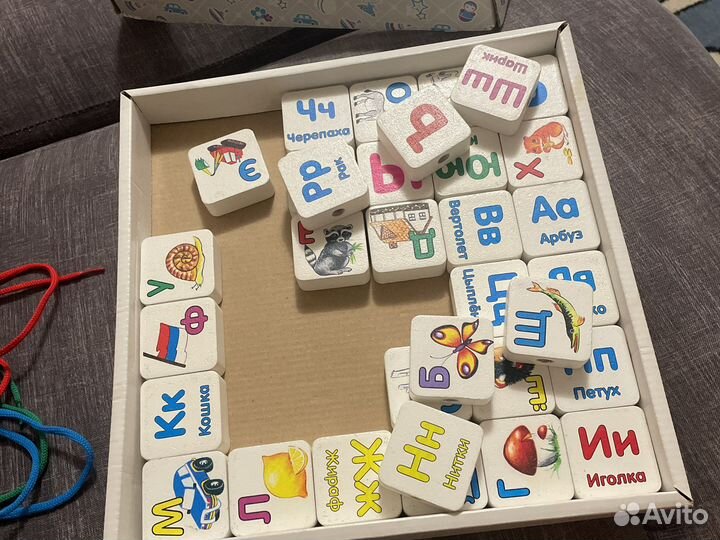 Шнуровка Alatoys деревянная азбука/ набор кубиков