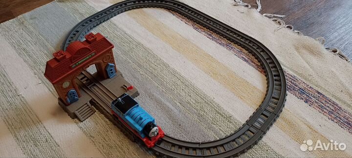 Томас и друзья