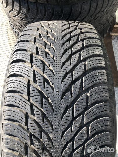 Nokian Tyres Hakkapeliitta R3 245/45 R19 102T