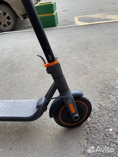 Электросамокат ninebot kickscooter f40