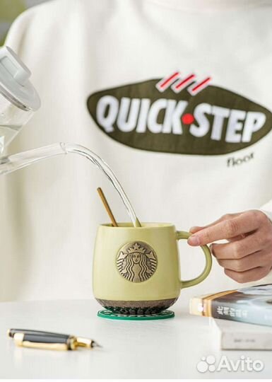 Новая кружка в наборе Starbucks