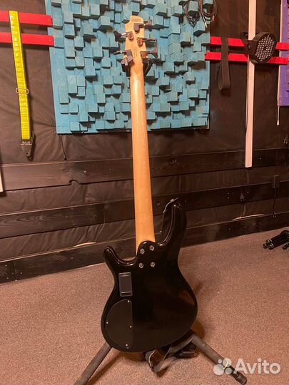 Бас гитара 5 струн Cort