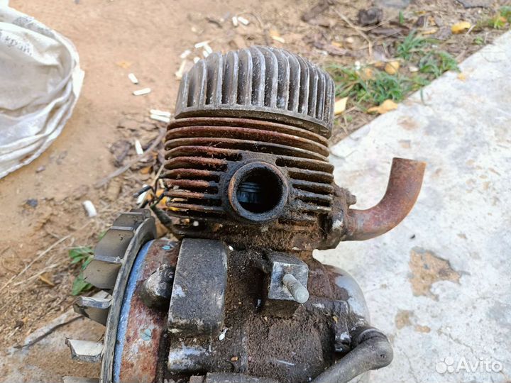 Мотор для мотороллера Вятка