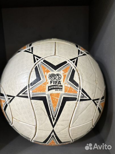 Футбольный мяч adidas Лига Чемпионов 2007