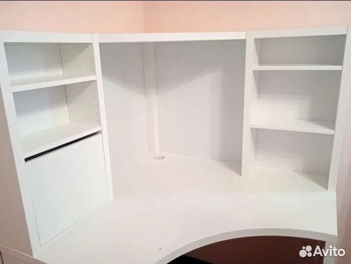 Рабочий стол IKEA