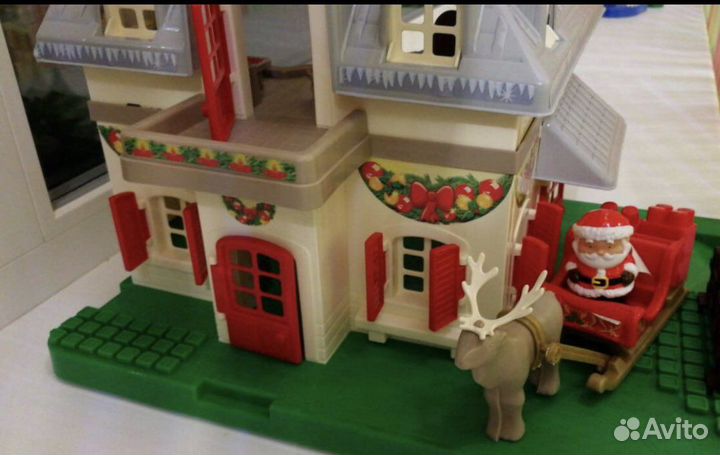 Домик кукольный