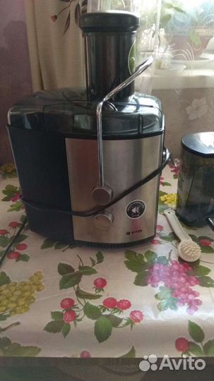 Соковыжималка Vitek vt-1632
