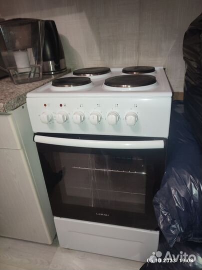 Плита электрическая бу с духовкой
