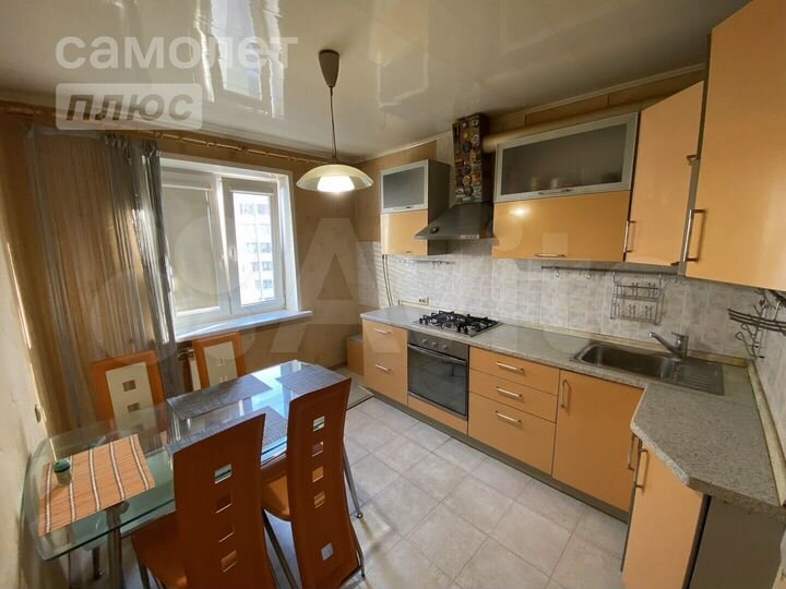 2-к. квартира, 54 м², 6/10 эт.
