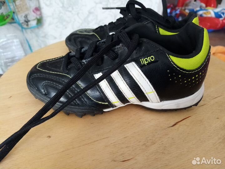 Adidas nova 2024 11 pro