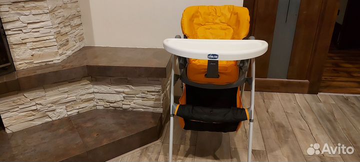Стульчик для кормления Сhicco