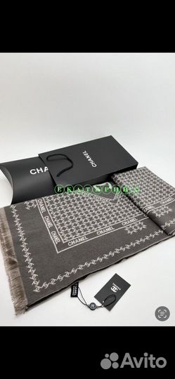 Шикарный палантин Chanel