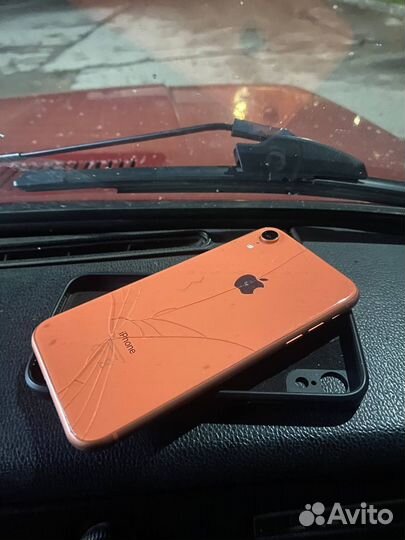 iPhone Xr, 64 ГБ