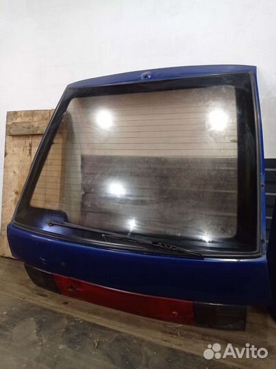 Крышка багажника Ваз 2112