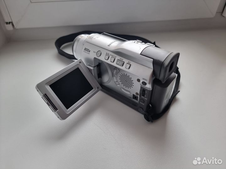 Видеокамера samsung