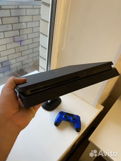 Sony PS4 slim 1tb