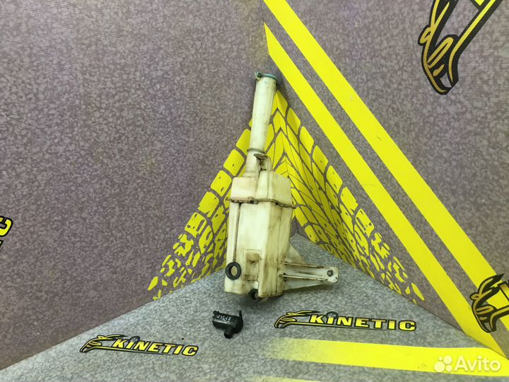 Бачок омывателя лобового стекла Шевроле Эпика