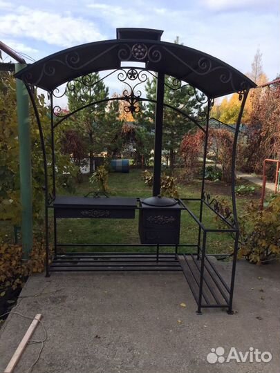 Мангал с печью под казан и крышей