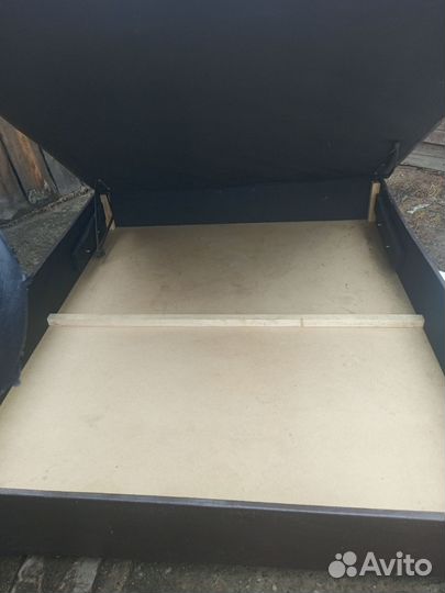 Кровать двухспальная с матрасом 180 200 бу