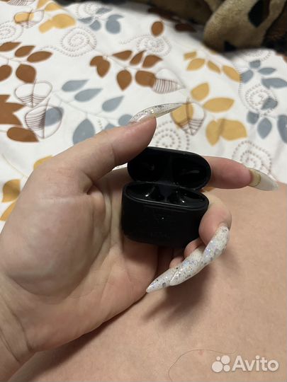 Кейс от наушников pro 4