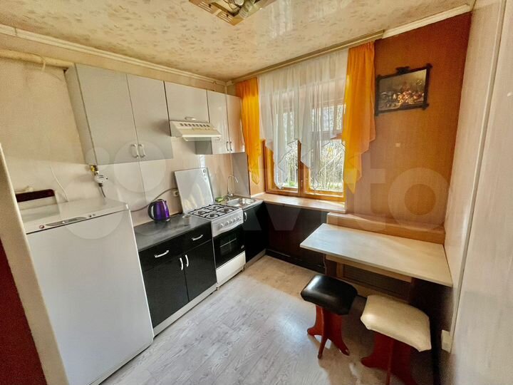 2-к. квартира, 49 м², 1/5 эт.