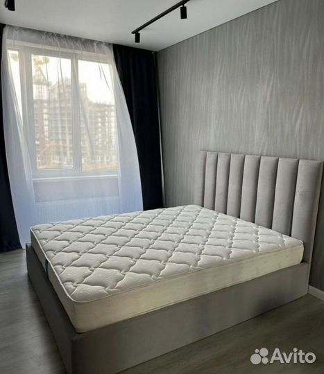 Двухместная мягкая кровать