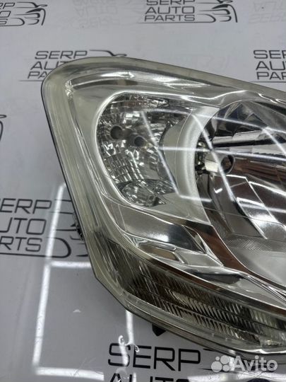 Фара, Citroen Berlingo 2009