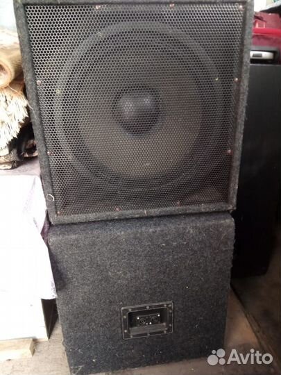 Продам сабвуферы 18