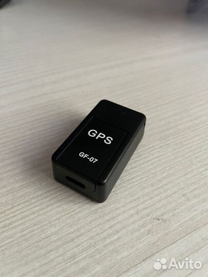 GPS трекер GF-07