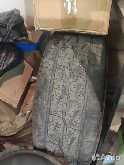 Bridgestone Dueler A/T 001 275/70 R16